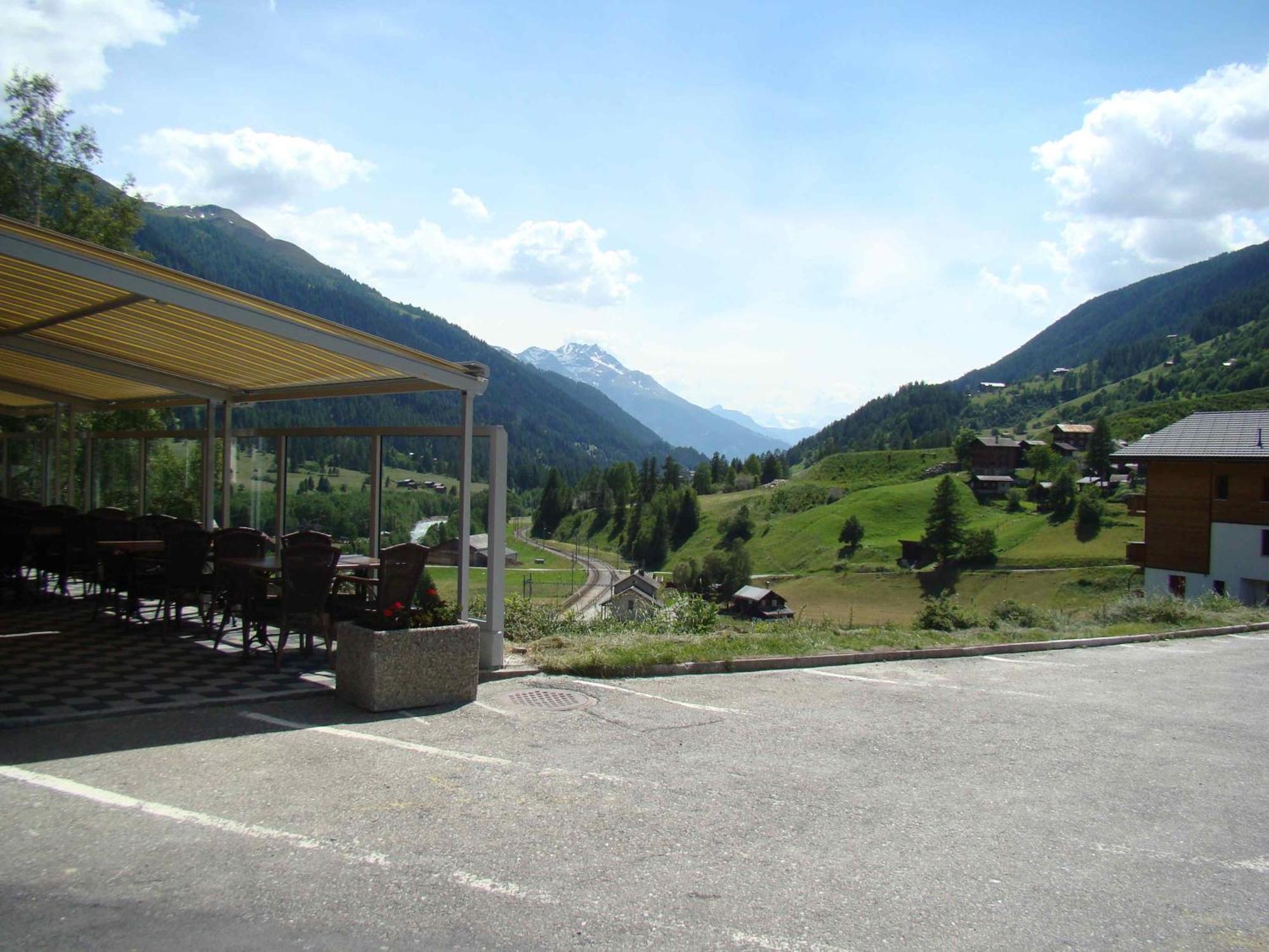 Hotel Weisshorn Goms Экстерьер фото
